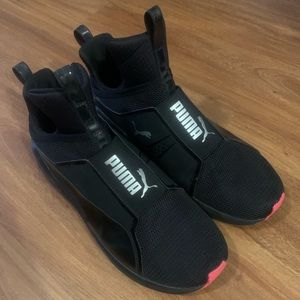 Barely worn Puma Training Sneakers